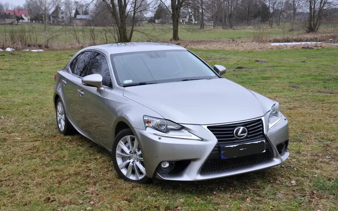 lexus Lexus IS cena 76260 przebieg: 140000, rok produkcji 2015 z Mława